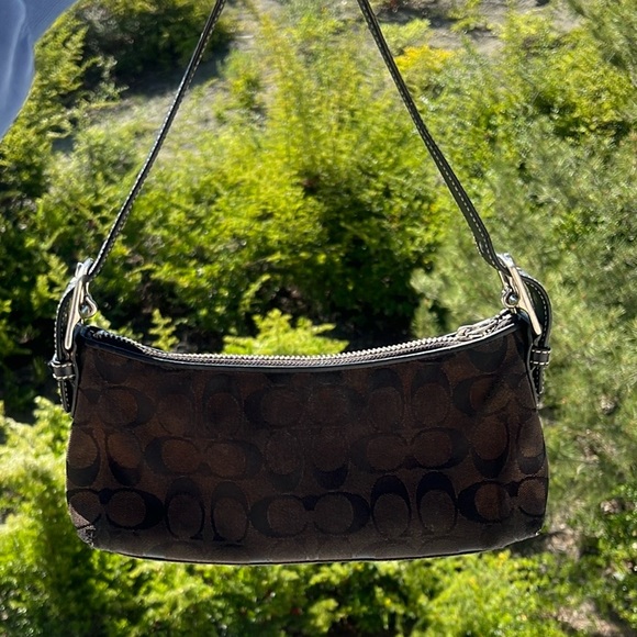 Coach Shoulder Bag Signature Coach Baguette Logo hamptons signature - Picture 1 of 16